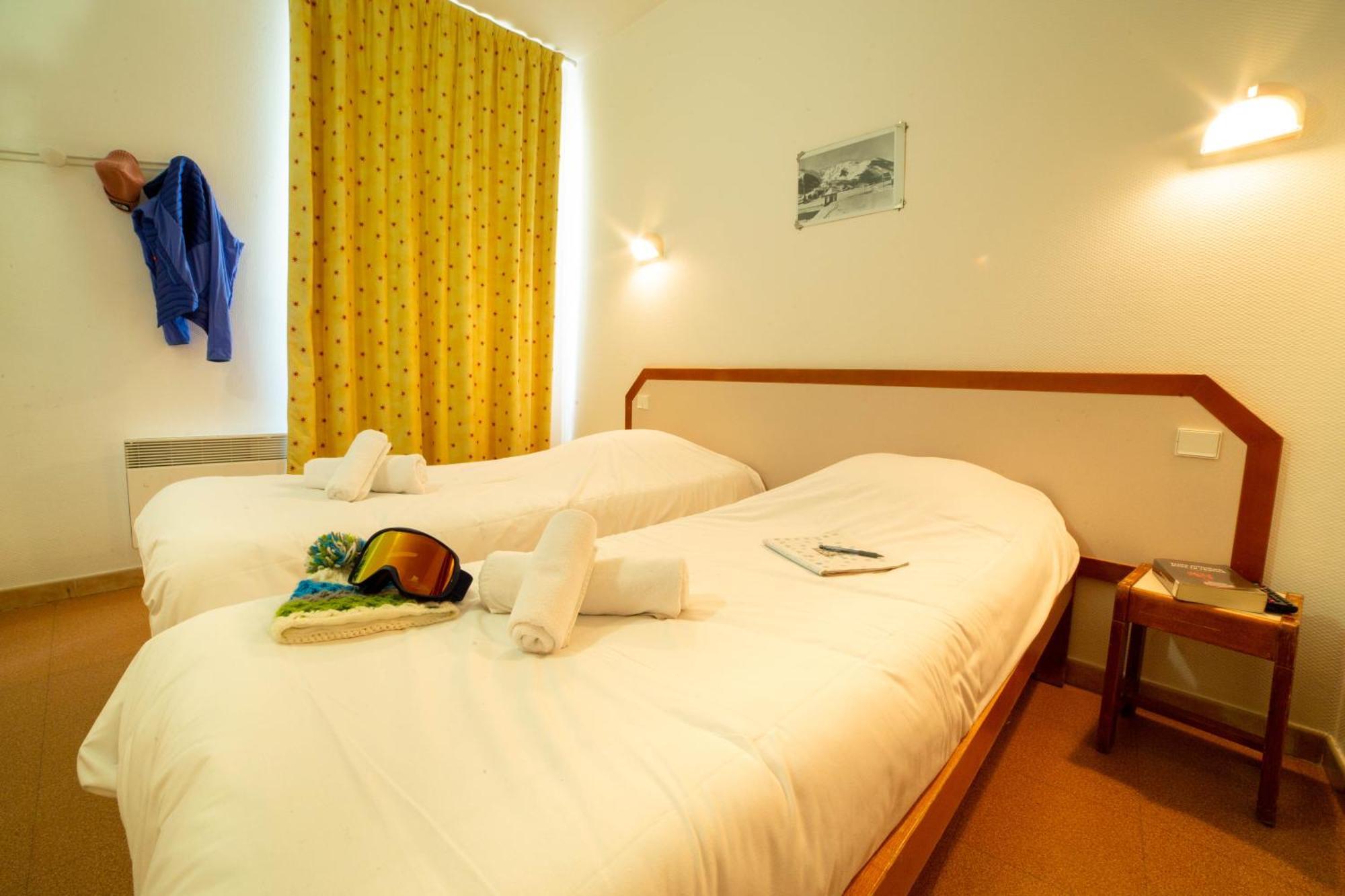 Le Rabuons Hotell Saint-Étienne-de-Tinée Eksteriør bilde